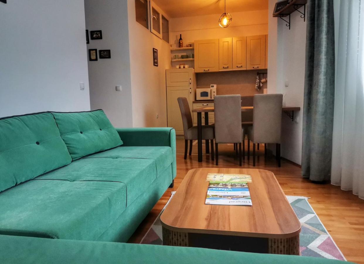 Višegrad Apartment Mademoiselle מראה חיצוני תמונה