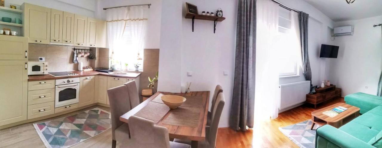 Višegrad Apartment Mademoiselle מראה חיצוני תמונה