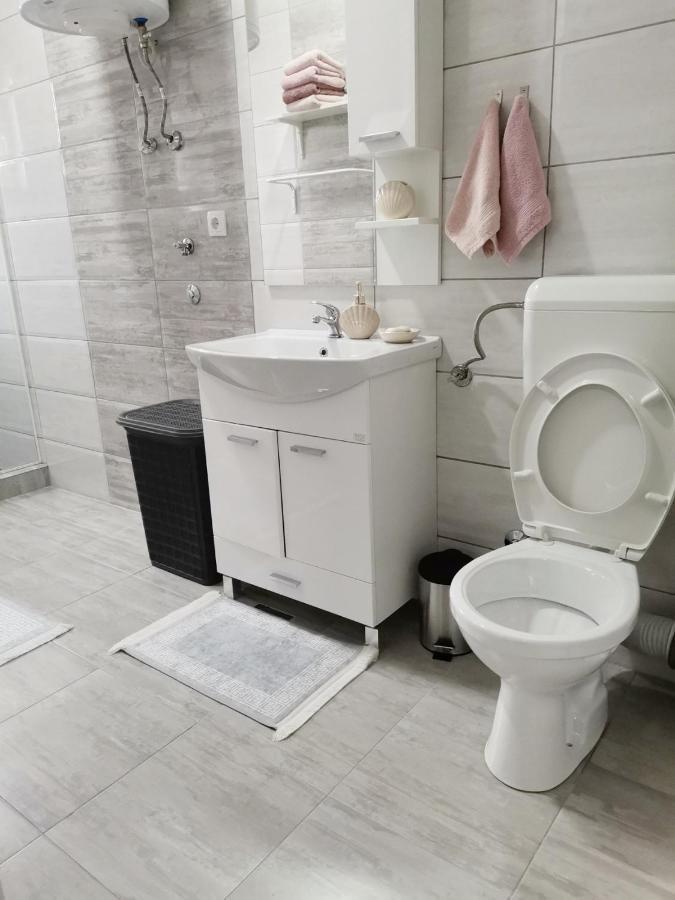 Višegrad Apartment Mademoiselle מראה חיצוני תמונה